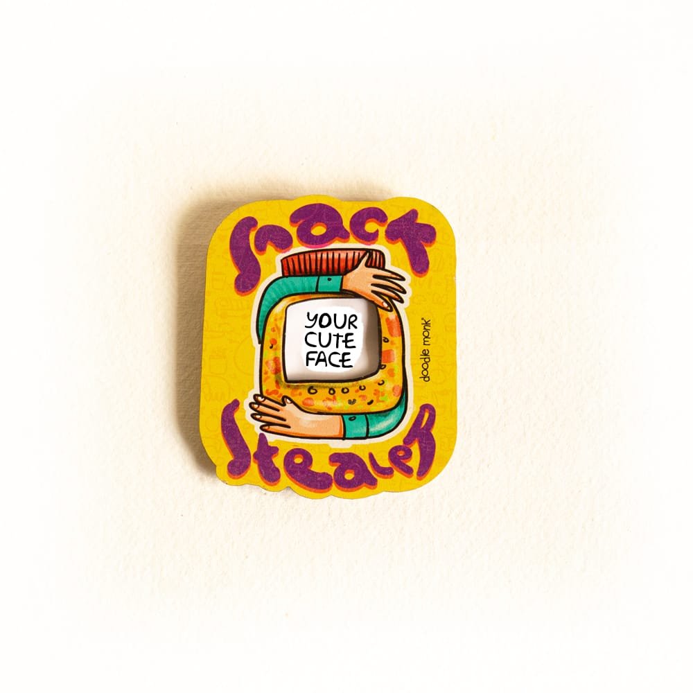 Snack Stealer - Frame Fridge Magnets