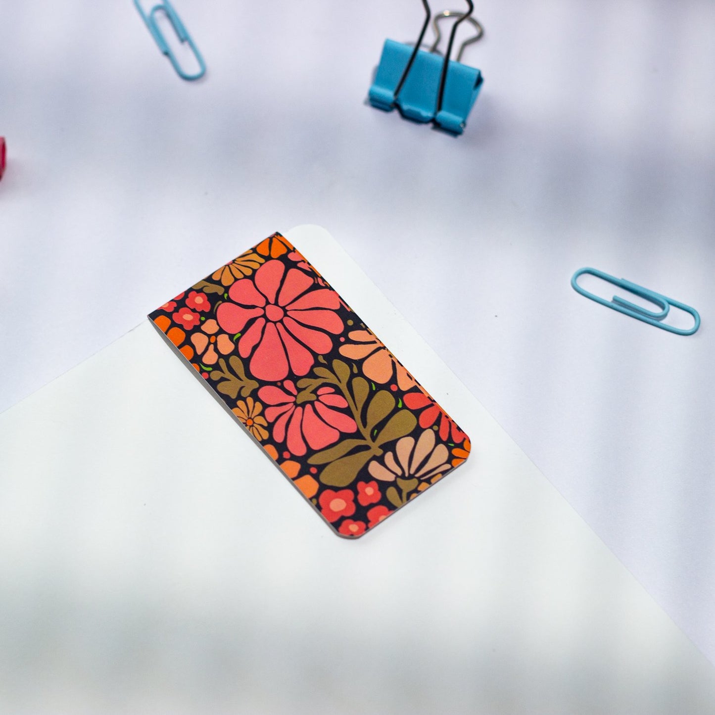 Magnetic Bookmark