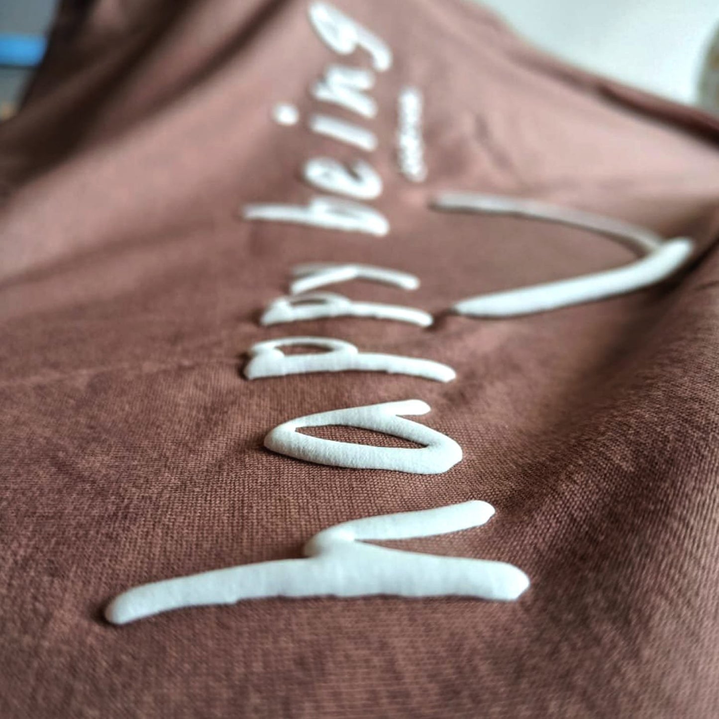 Happy Being - T-Shirt with Puff Print